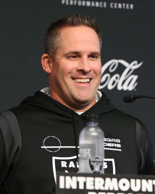 Josh McDaniels (4)